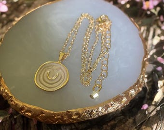 Enchanted Horseshoe Necklace | Gold Plated Chain with Cream Enamel Pendant – Lucky Charm Jewelry
