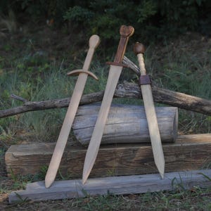 SCA Medieval Cosplay Larp Costume Xiphos Spartan Wooden Swords Roman Galdius Medieval Armor Ren Faire Fantasy Larp Armor