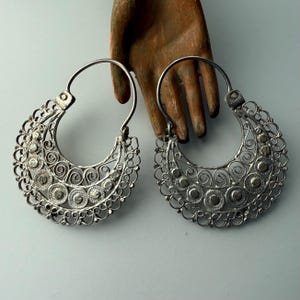 Silver Filigree Mexico Earrings Vintage