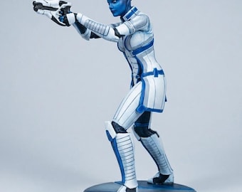 Liara Miniature | 3D Printed Resin | Unpainted | Mass Effect Inspired | Custom Tabletop Miniature
