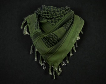 Green & Black Palestinian Keffiyeh Scarf: Traditional Cotton Kufiyah with Tassels, Arab Style Headscarf, Free Palestine Gift