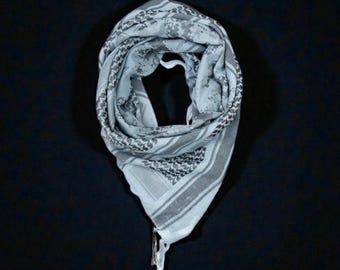 Black & Shark Purple Palestinian Keffiyeh Scarf, Premium Cotton Kufiyah with Tassels, Free Palestine Headscarf