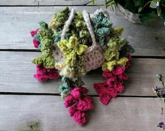 Crochet Vine Flower Plant, Small Hanging Plant, Home Decor Gift, Hanging Flower Plant, Plant Lover Gift, Flowering Vine, Crochet Plant
