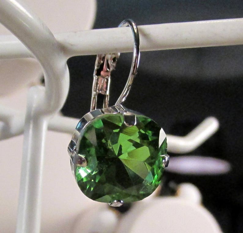 sku 08.07.15 Leverback Earring Base 12mm Square