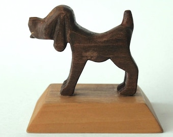 Vintage Folk Art Wood Carving: Hand Carved Brown Dog Figurine