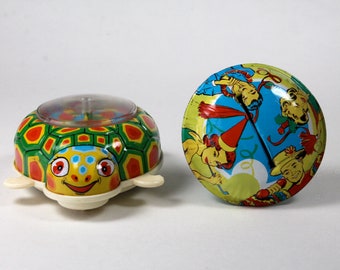 Vintage Tin Noisemaker & Rolling Turtle: Lithograph Collectibles