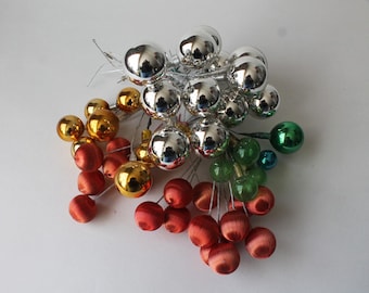 Vintage Christmas Ball Ornaments: Glass & Satin, 1950s-60s Floral Decor