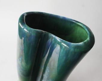 Haeger Freeform Vase Blue Green Glaze R979