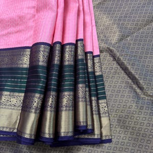 Lotus rosa Kanjivaram Sari