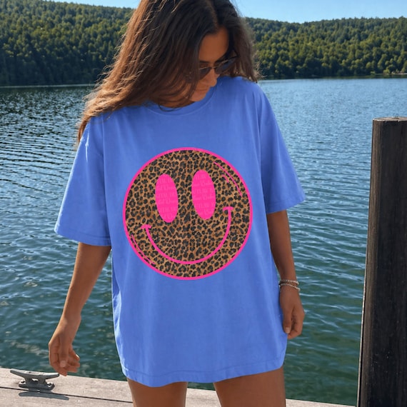 Cheetah hot pink smiley  PNG (Digital Download)