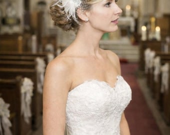 Ivory Feather Fascinator, Bridal Headpiece with Rhinestone, Wedding Hair Clip