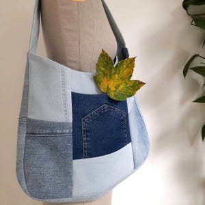 Demin patchwork shoulder bag, unique denim boho style bag, upcycled denim jeans bag with pockets, sustainable gift for women