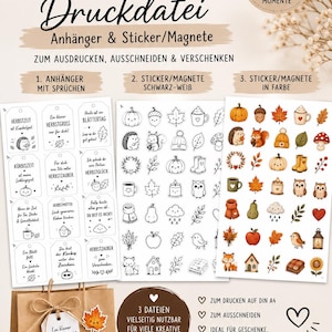 Könnte beinhalten: Ein digitales Set zum Ausdrucken mit herbstlichen Motiven wie Anhängern, Stickern und Magneten. Das Set enthält schwarz-weiße Strichzeichnungen sowie farbige Illustrationen von Kürbissen, Blättern, Tieren und saisonalen Symbolen.