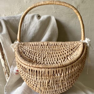 Lovely Vintage French Wicker Market Basket
