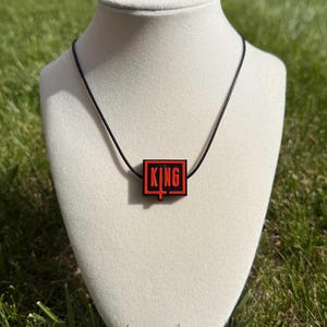 Sullivan King Pendant Choker Necklace