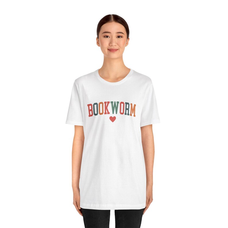 Camiseta Bookworm / Camiseta unisex de manga corta imagen 4