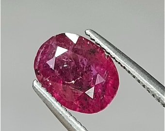 Luźny rubin do biżuterii: 0,85 CT szlif owalny, gołębia krew
