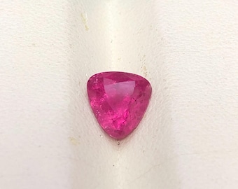 Faceted 2.15Ct Rubellite Tourmaline Trillion Cut Loose Gemstone Natural Transparent Fine Jewelry Supply, Afghanistan