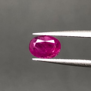 2.05CT Unheated Ruby Loose Gemstone for Ring: Pigeon Blood Faceted Oval Shape From Afghanistan