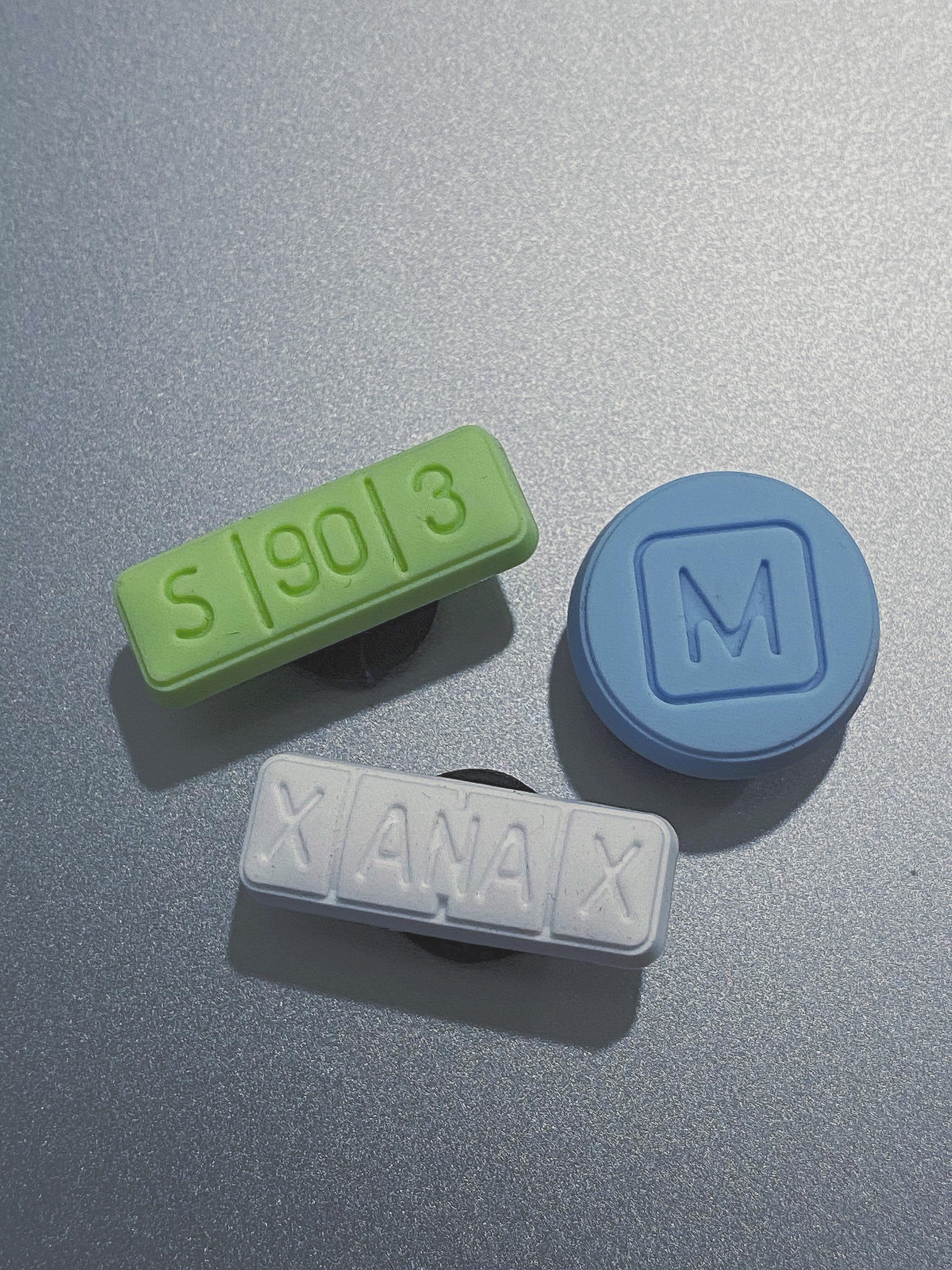 アクセサリー xanax Xanax Keychain - Etsy