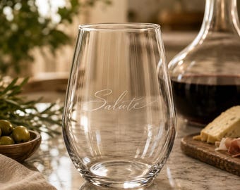Copa de vino sin tallo grabada con la inscripción "Salute", copa de vino con caligrafía italiana, regalo para amantes del vino italiano.