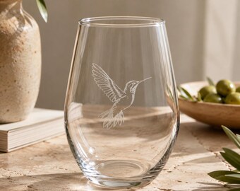 Hummingbird Engraved Stemless Wine Glass, Nature-Inspired Glassware
