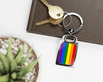 レインボープライド長方形キーリング、LGBTQ+キーチェーン、カラフルなアクセサリー、プライドのお祝いに最適