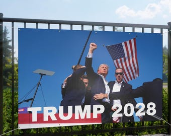 Trump 2028 Banner: Patriotic Election Yard Sign