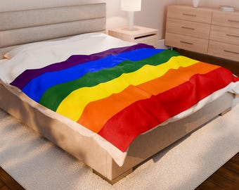 Pride Rainbow Samt Plüschdecke: Kuscheliger LGBTQ+ Überwurf