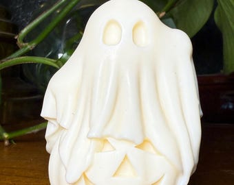 Ghost Pumpkin Candle - Jade Scent - Halloween Decor - Hand Poured