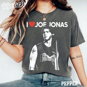 Jonas Brothers unisex tShirt, Living The Dream Tour 2025 Shirt, Jonas Bros 20th Annivesary Tour Shirt, Joe Jonas Shirt, Jonas brothers shirt
