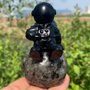 3.3" Natural Obsidian and yooperlite crystal,quartz Crystal,Crystal Astronaut,Obsidian Crystal Astronaut specimen,Home Decoration 1pc