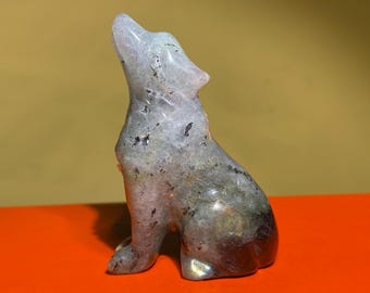 Labradorite Quartz Crystal Wolf Specimen: Home Decor Gift