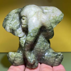 3.8&#39;&#39;+ Natural Green jade crystal,quartz Crystal,Crystal Elephant,Elephant specimen,Home Decoration Gifts 1pc