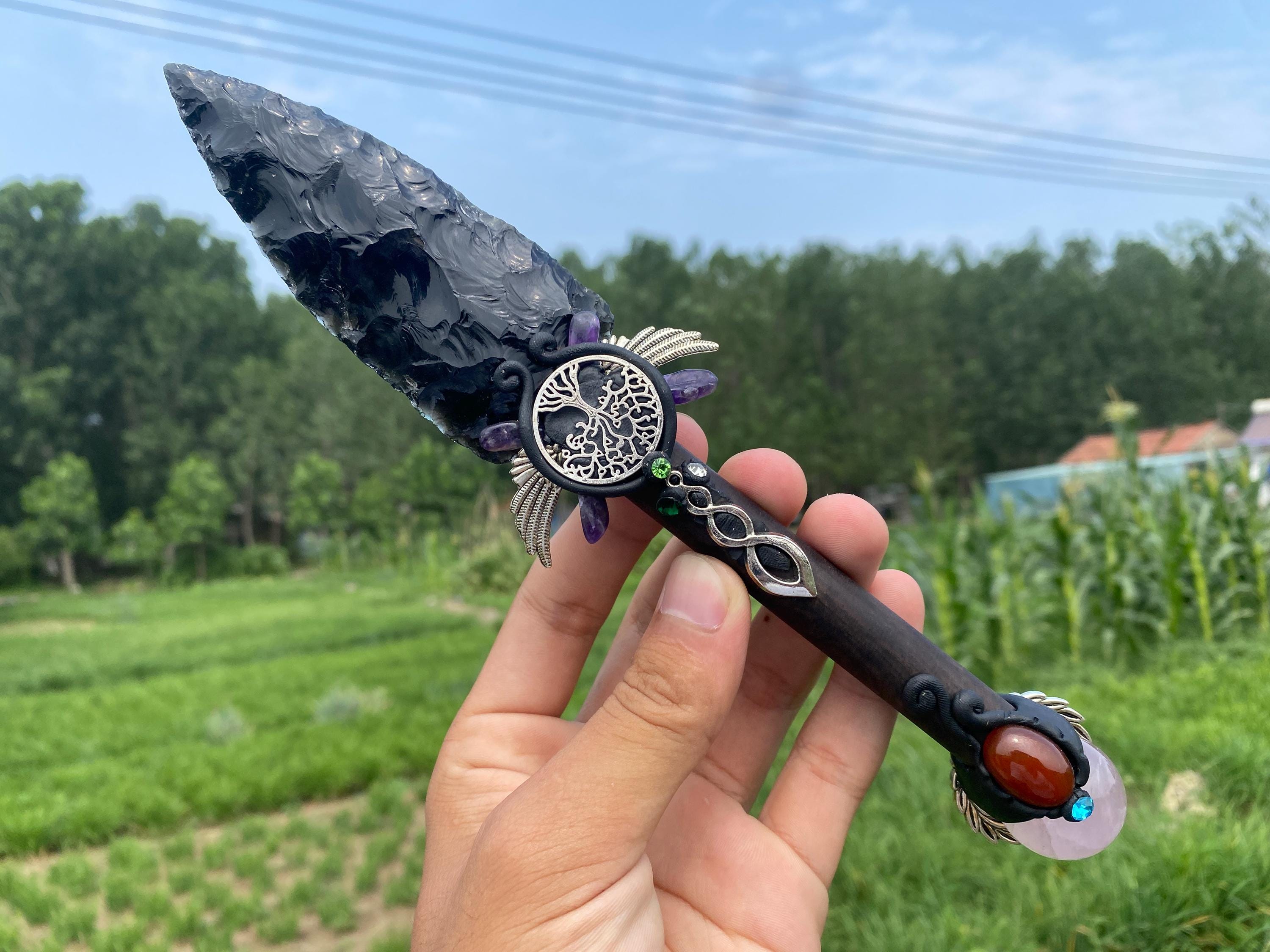 綺麗なダイオジェナイト NWA4664隕石標本 HED隕石 の商品一覧- 鉱物標本・隕石標本販売のWeb専門店 エヌズ