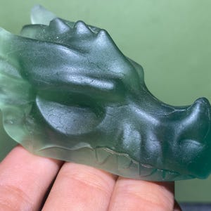 3.1&#39;&#39;+ Natural Green fluorite crystal,quartz Crystal,Crystal dragon,dragon head specimen,Home Decoration Gifts 1pc