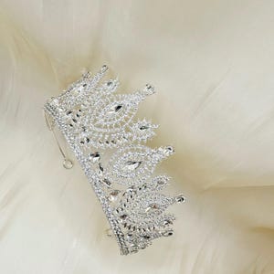 Large Tiara- Radiant Majesty Silver/Pink