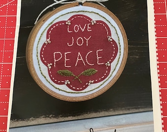 Sweetwater Sweet Hoops Christmas Ornaments Love Joy Peace, Christmas Kits about 3 1/2" hoops