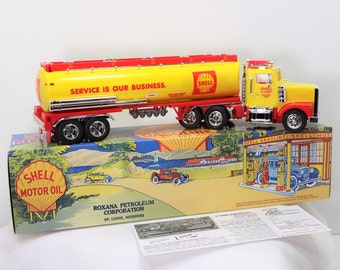 Vintage Shell Oil Toy Truck Bank ~ Tanker Truck - Lube Oil Legends - MIB NOS