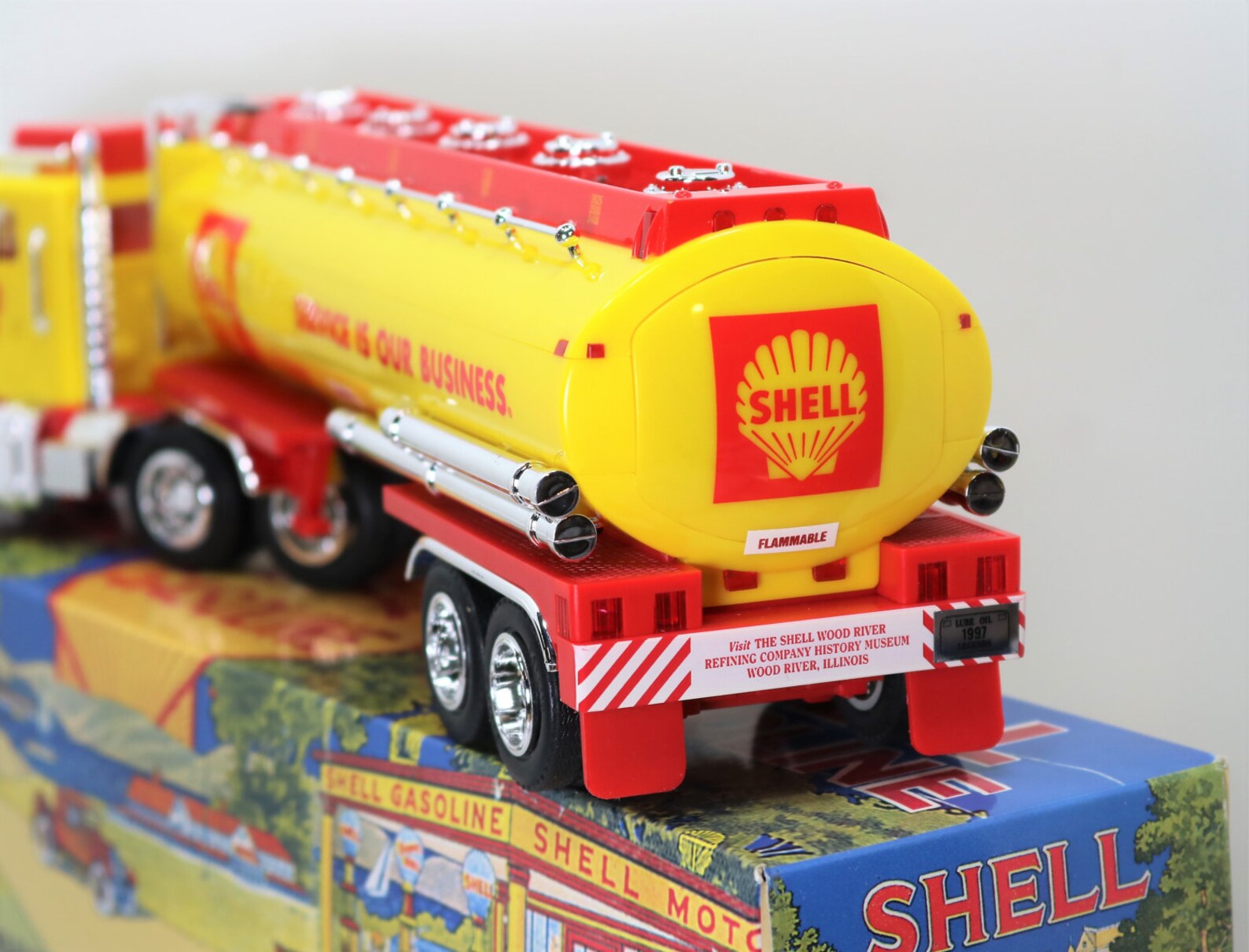 Vintage Toy Truck Shell Oil Company Tanker Truck Lube Oil Etsy