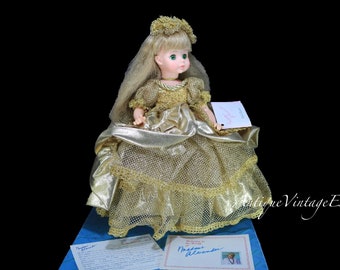 Madame Alexander - Samantha Gold - 14" Doll - Vinyl - Blonde - Green Eyes Vintage Madame Alexanders 1561 - Never Displayed