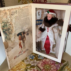 Holiday Memories Barbie Doll Hallmark - 1995 - Victorian - Christmas Doll  MIB