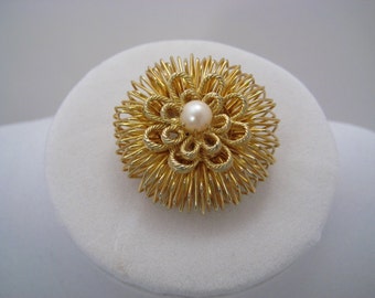 Vintage Jewelry Gold and Pearl Pin Brooch - Braided Flower Sunburst MCM