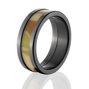 Anello in zirconio nero, intarsio mimetico del deserto, 8 mm, fede nuziale da uomo comoda