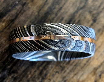 New 7mm Wide Damascus Steel Ring with 14k Solid Rose Gold Inlay