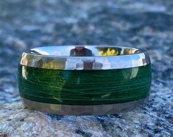Mens Titanium Fishing Ring with Fishing Line Inlay - Mens Wedding Bands - Hammered Finish with Forest Green Inlay