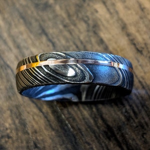 New 6mm Wide Damascus Steel Ring with 14k Solid Rose Gold Inlay