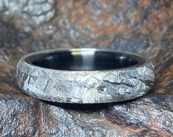 Authentic Gibeon Meteorite and Black Titanium Wedding Band - Unique Meteorite Ring with Deluxe Comfort Fit