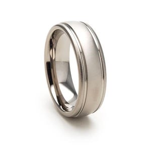 New 7mm Wide Comfort Fit Titanium Ring - 7HR2G-XB