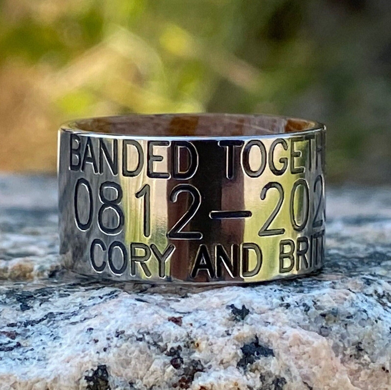 Goose band wedding best sale rings